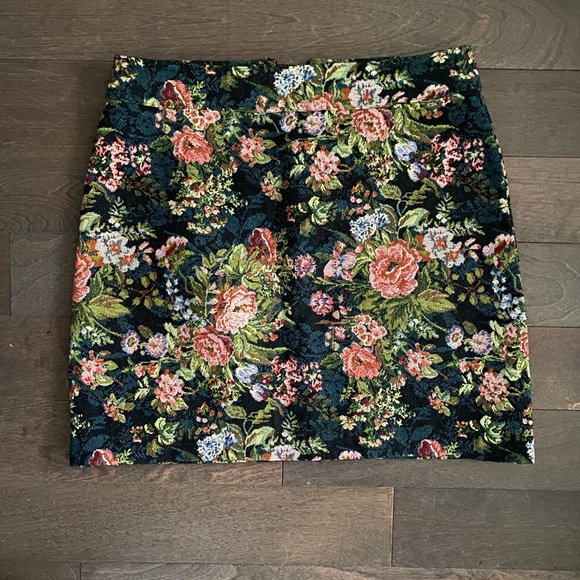 SOLD— Twik Floral Patten Skirt - Picture 1 of 2